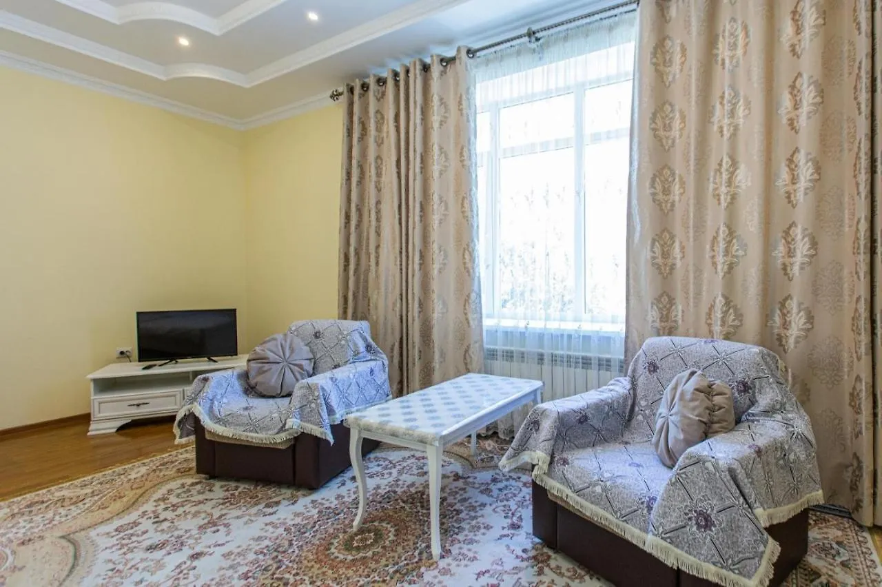 Apartament Nazarbaeva 119 Almaty